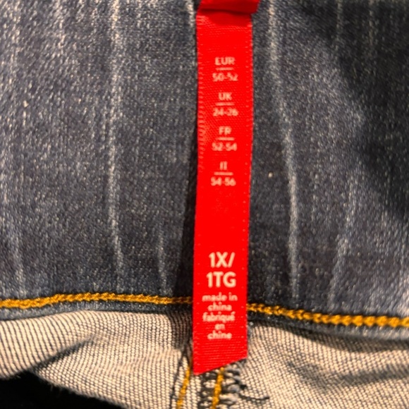 SPANX Sz 1X Pull On Jeans Skinny Distressed Mid-Wash Raw Hem High Raise Denim - Picture 12 of 12